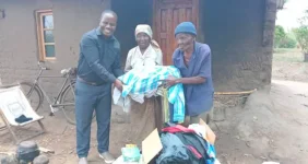 Apostle answers call for elderly couple, good deeds in action.webp