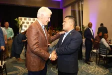 Clinton tours Jamaica, charm meets catastrophe.webp