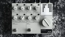 Monk Echo pedal morphs voices, Baltic choir magic.webp