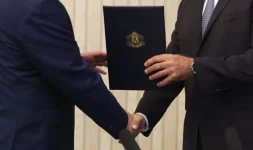 Radev starts mandate chain, clock ticks.webp