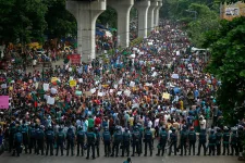 UN welcomes Bangladesh forensic probe, families seek truth after protest deaths.webp