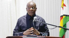 Govt warns of cyclone flooding crisis, 250,000 at risk.webp