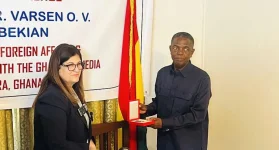 Palestine honors Kwesi Pratt for solidarity with Gaza.webp