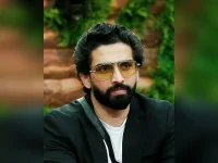 Amaal bares his soul, family feels his fire.webp