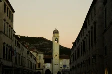 Dubrovnik Airport hits 3M passengers, eyes global upgrades.webp