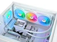 Thermaltake’s TH360 V3 Ultra rocks square screen, icy glow.webp