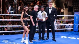 Masiyambumbi steals show as boxing’s top ref.webp
