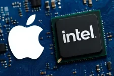 Apple taps Intel for AI chip packaging amid TSMC crunch.webp