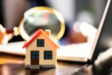 Nigeria slaps fraudsters with real estate watchdog app.webp