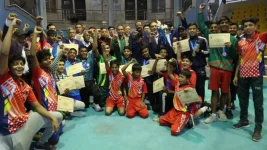 Boxers brawl for gold, eye Asian Games glory.webp