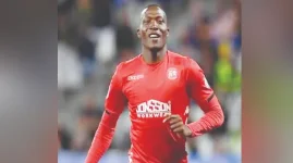 Nketa lights memorial fire for striker hero Ndoro.webp