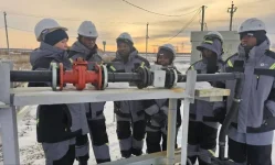 Tanzanian students mine knowledge at Russian uranium giant.webp