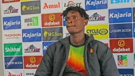Zimbabwe ditches batsmen, hands captaincy to pace duo.webp