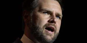 Erika Kirk backs JD Vance for 2028 in emotional debut speech.webp