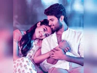 Vijay Deverakonda goes rowdy, Rashmika cheers him on.webp