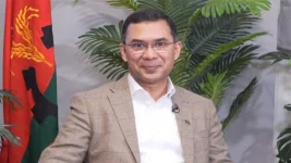 Tarique Rahman flies home, tells fans to skip the airport.webp
