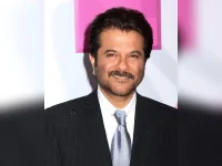 Kajol wishes Anil Kapoor, Bollywood’s forever cool dad.webp