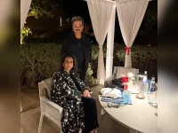 Anil Kapoor drowns in birthday love, cake, and quiet celebs.webp