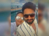 Rakul calls Jackky her calm in the chaos, not just cake.webp