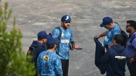 BPL kicks off amid chaos, trophy still missing.webp