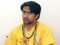 Bageshwar Baba sounds alarm, Hindus in peril abroad.webp