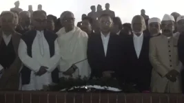 Tarique returns, pays respects at the Liberation War memorial.webp