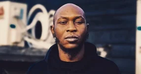 Seun Kuti calls prayer childish, says life is the real prayer.webp