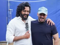 Riteish Deshmukh calls Salman Khan his “bhau,” showers birthday love.webp