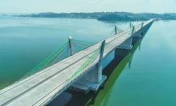 Tanzania’s longest bridge opens, Magufuli’s ferry fears finally put to rest.webp
