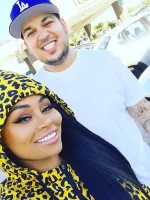 Angela White shuts down Rob reunion rumors, stays solo.webp