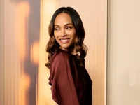 Zoe Saldana decodes Gen Alpha slang like it’s mission critical.webp