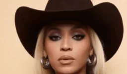 Beyoncé hits billion-dollar status, Hive erupts.webp