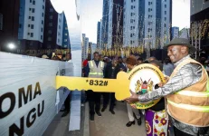 New Mukuru residents protest six-month delay in Ksh.30,000 relocation funds.webp