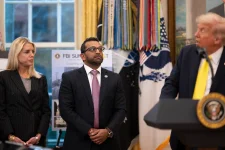 FBI floods Minnesota to crack $1B child food aid fraud ring.webp