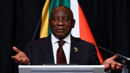 Ramaphosa rings in 2026 with unity plea, skips scandal talk for sunshine.webp