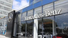 Mercedes-Benz UK finance arm tanks £365m on loan scandal.webp