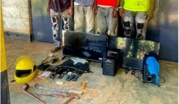 Murang’a robbers busted with stolen TVs and rungu.webp
