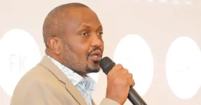 Kuria claps back at Gachagua's wheelbarrow dig.webp