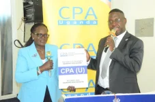 Ugandan CPA exams are hard to pass, students ignore the examiner's tea.webp