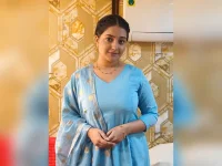 Akshita Mudgal plays selfless daughter in Lakshmi Niwas.webp