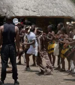 IShowSpeed in Victoria Falls in Zimbabwe 3.webp