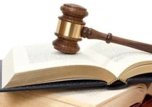 Nash Paints Staff Face Theft Charges.webp