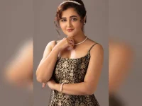 Rashami Desai says real talk is rare in today’s clipped digital world.webp
