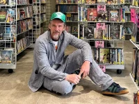 Ethan Hawke applauds Maya's breakout in Stranger Things.webp