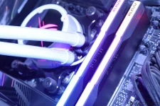 PC market pops late as vendors hoard memory.webp