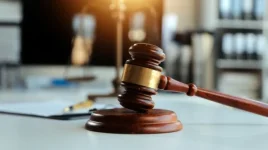 Court lets songwriters reclaim global rights.webp