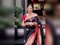 Bhagyashree preps tilgul and winter hacks before Sankranti.webp