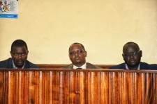 Banker spills cheque trail in Mandago, Finland case.webp