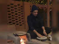 Sunil Grover breaks the internet making rotis on a chulha.webp