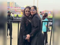 Arti Singh gets nostalgic over Rupali Ganguly 90s bond.webp